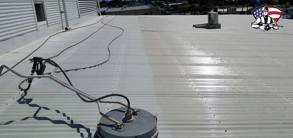 Commercial Roof Cleaning in Pearland TX